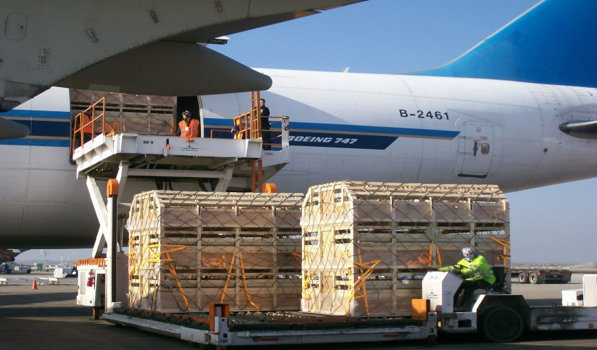 长城区到广东空运公司